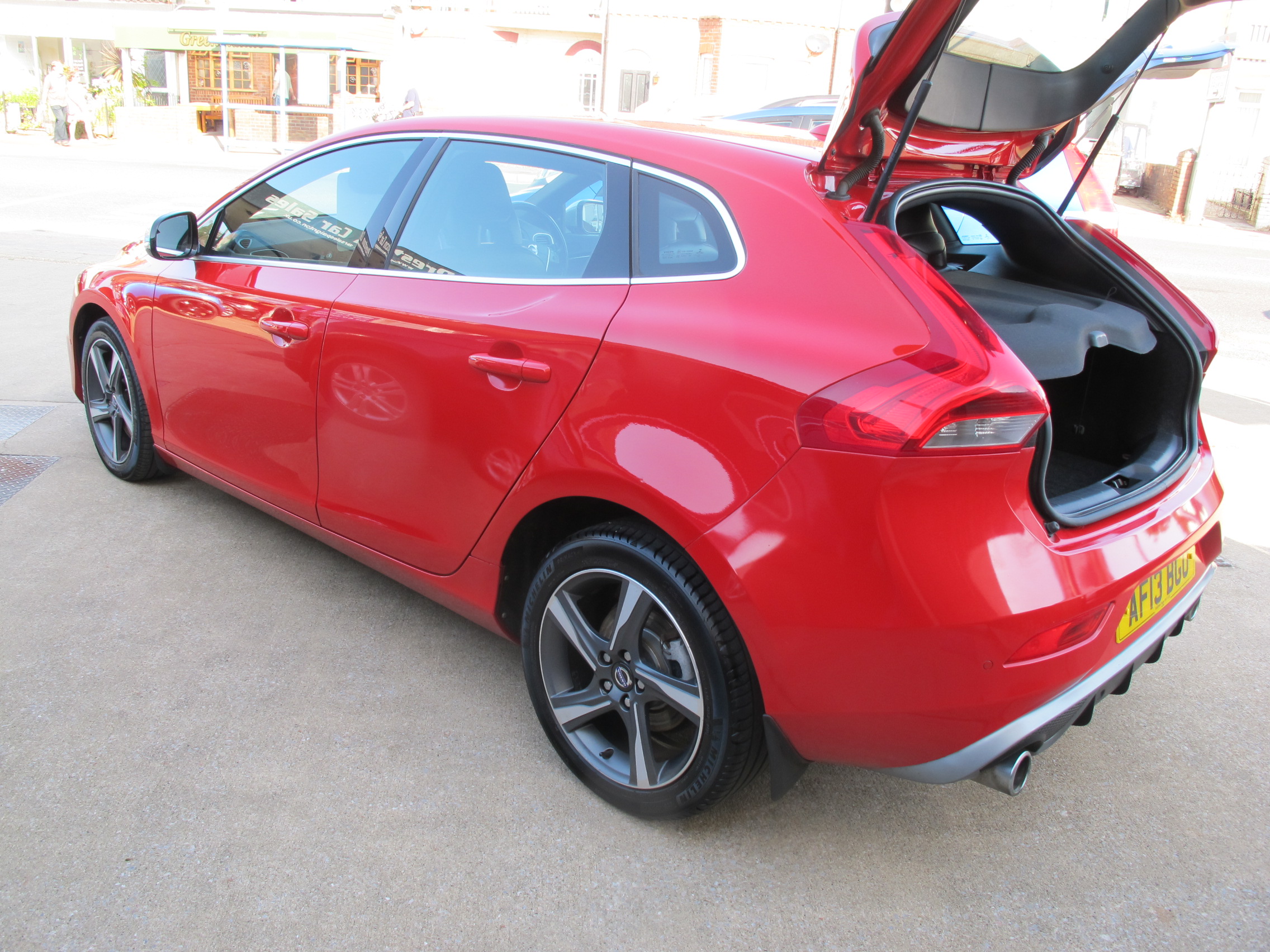 Volvo Hatchbacks